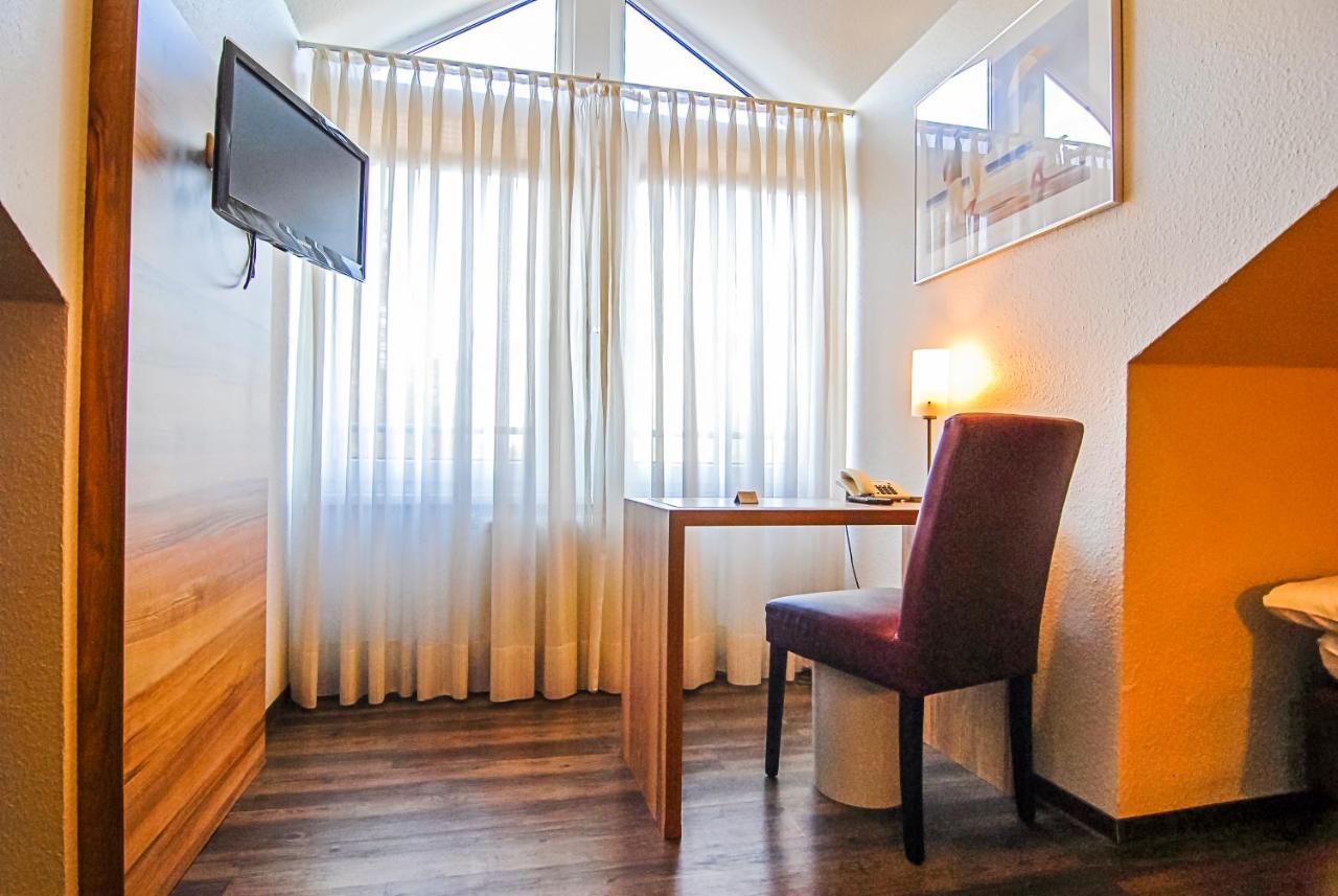 Adolphs Hotel โคโลญ ภายนอก รูปภาพ